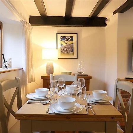 Villa One Masons Court Stratford-upon-Avon Esterno foto