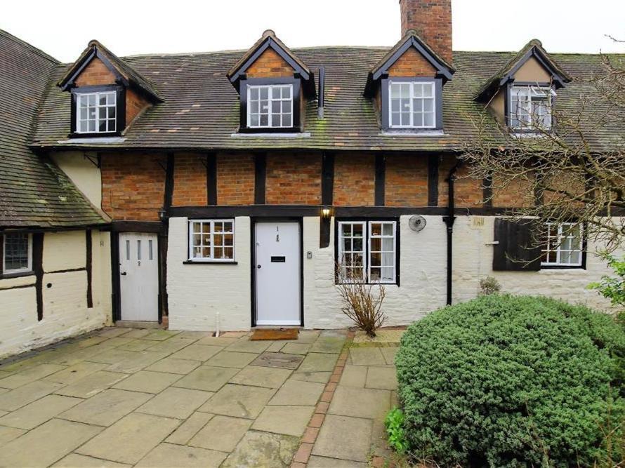 Villa One Masons Court Stratford-upon-Avon Esterno foto